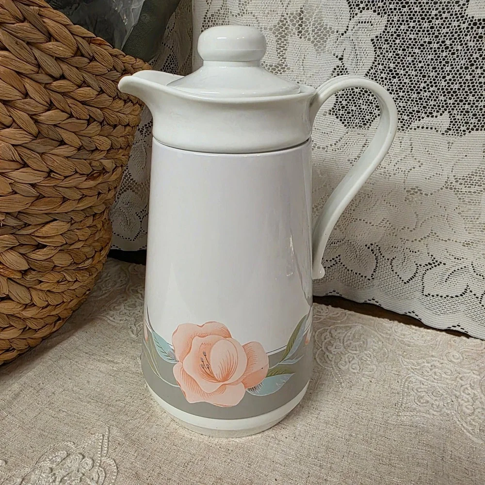 Himark Victorian Rose Thermal Carafe 32oz White Pink Floral Vintage 1986 Taiwan